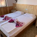 Rony Hotel