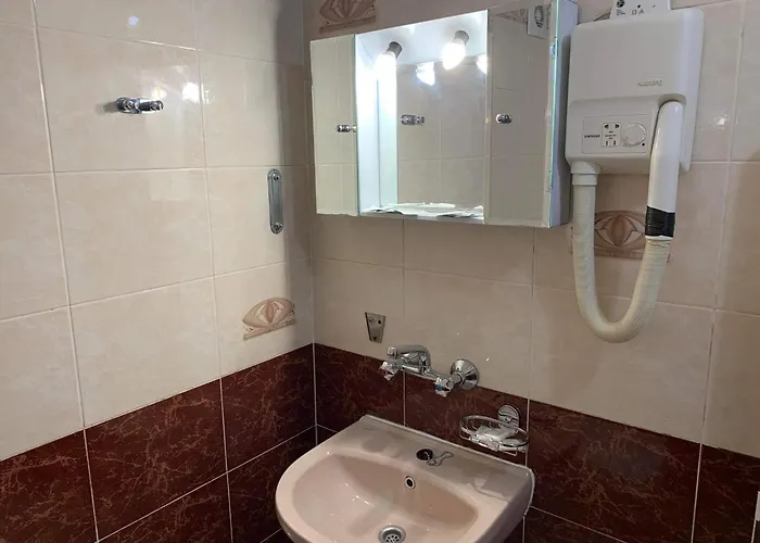 Rony 2* نيسيبار